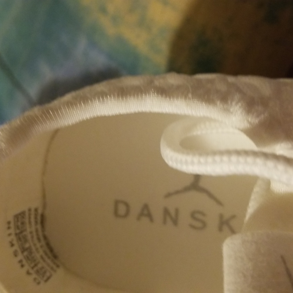 Little girls size 12 sneakers in white